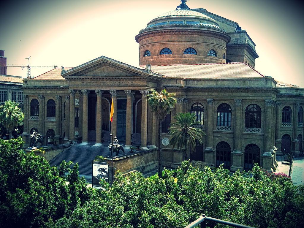 Palco Rooms&Suites Palermo Bagian luar foto
